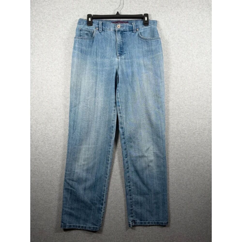 Gloria Vanderbilt Women's 8 Light Wash Blue Straight Leg Jeans Made Kenya 3842
